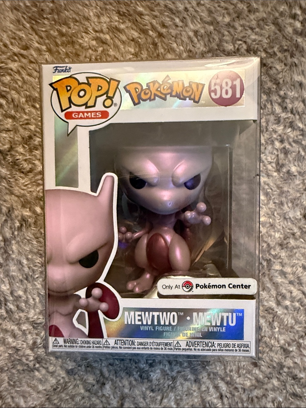 FunkyPop Mewtu vinyl figure Pokemon Center edition